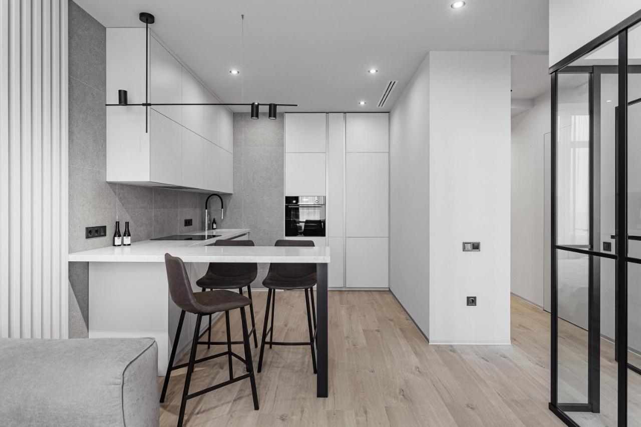 Sea & Sky Apartments 오데사 외부 사진