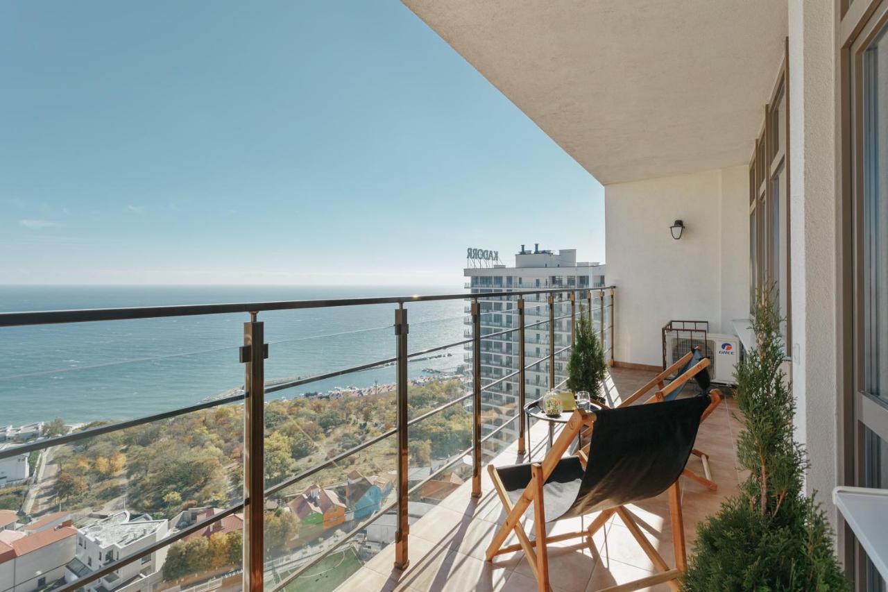 Sea & Sky Apartments 오데사 외부 사진