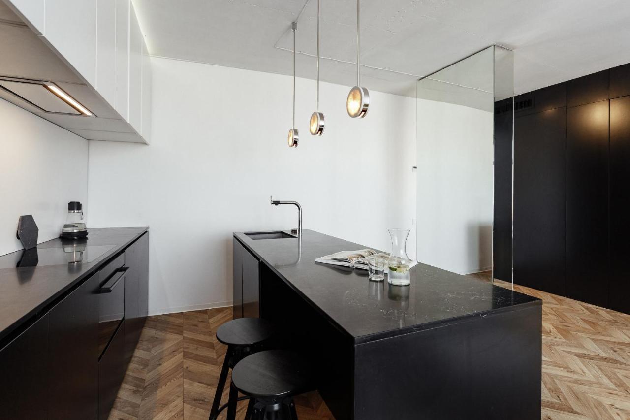Sea & Sky Apartments 오데사 외부 사진