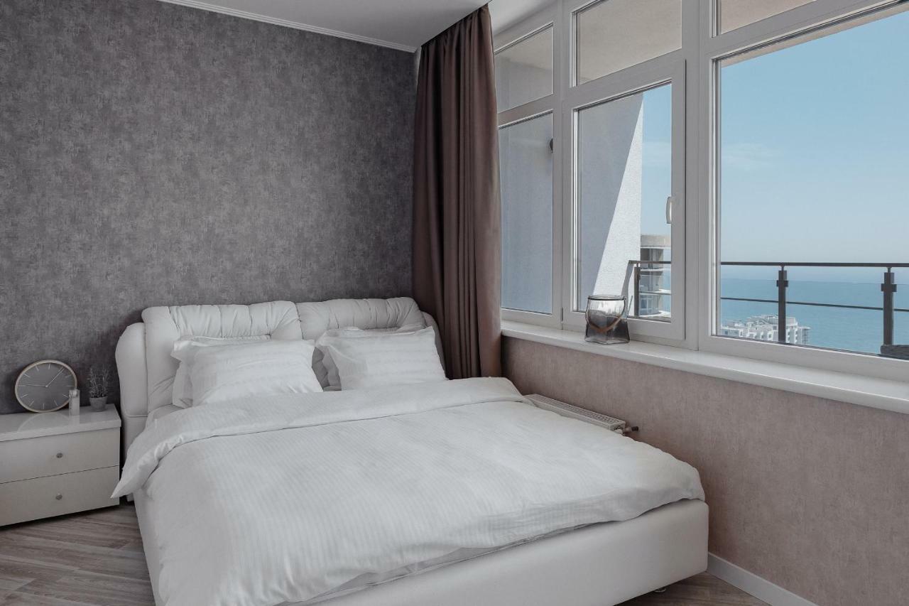 Sea & Sky Apartments 오데사 외부 사진