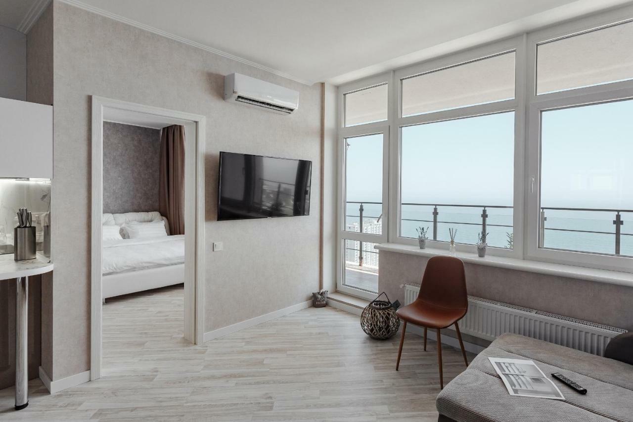 Sea & Sky Apartments 오데사 외부 사진