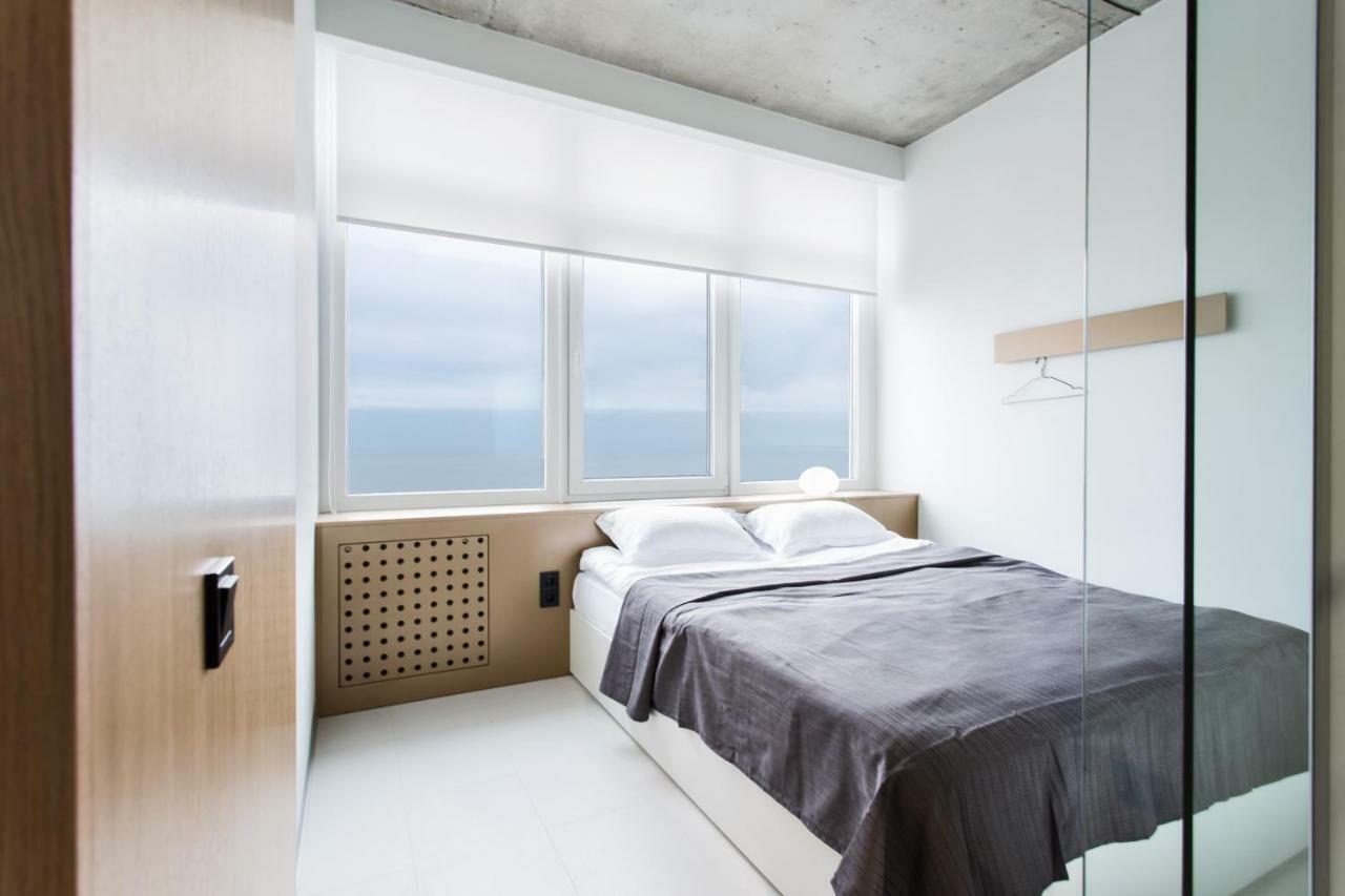Sea & Sky Apartments 오데사 외부 사진
